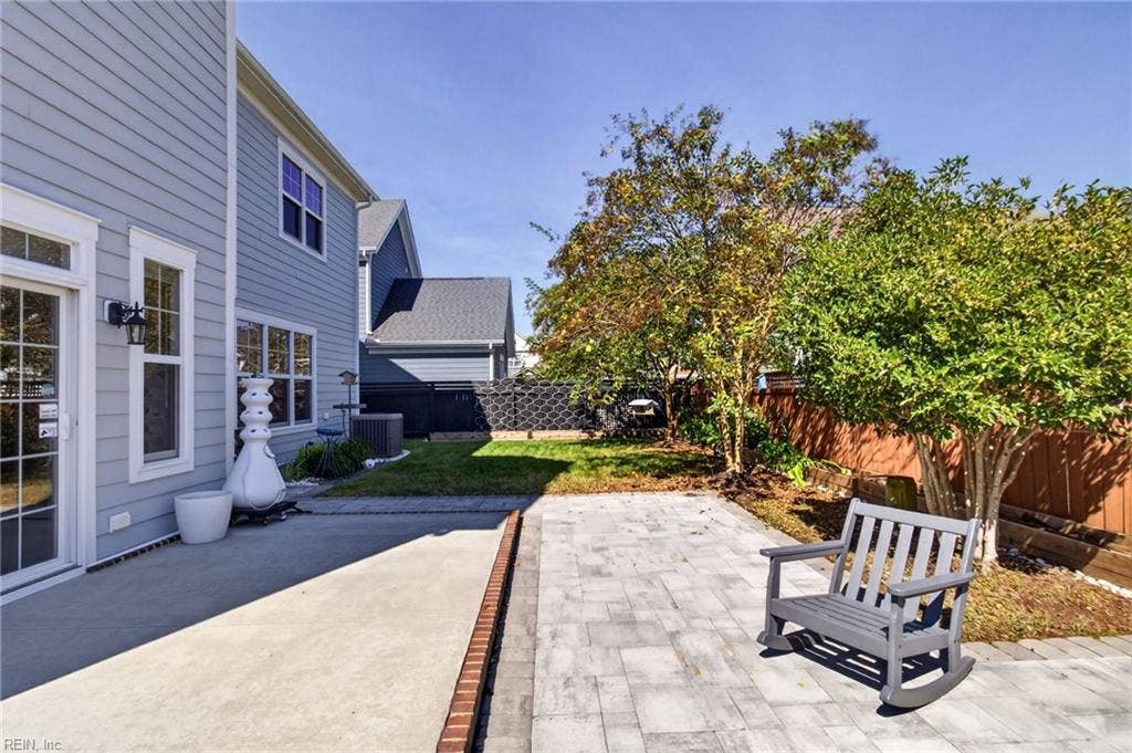 2044 Quincy Way, Virginia Beach, VA 23456