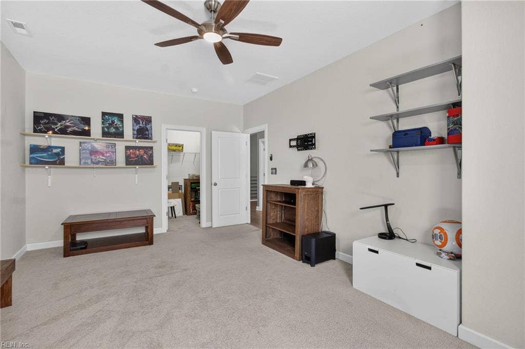 2044 Quincy Way, Virginia Beach, VA 23456