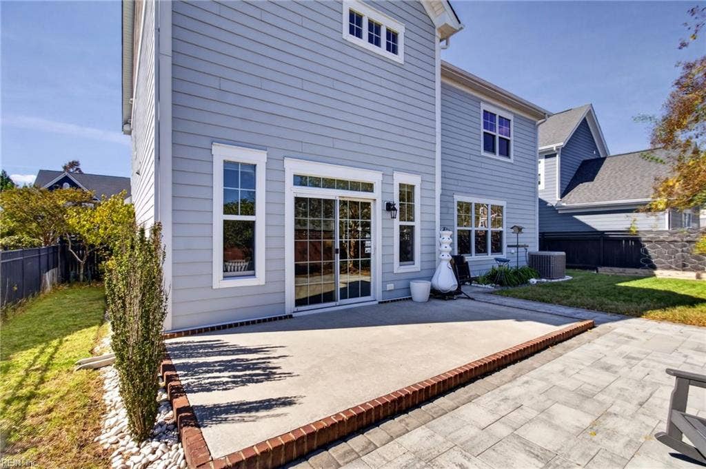 2044 Quincy Way, Virginia Beach, VA 23456