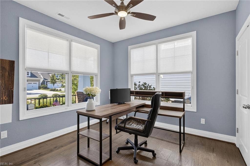 2044 Quincy Way, Virginia Beach, VA 23456