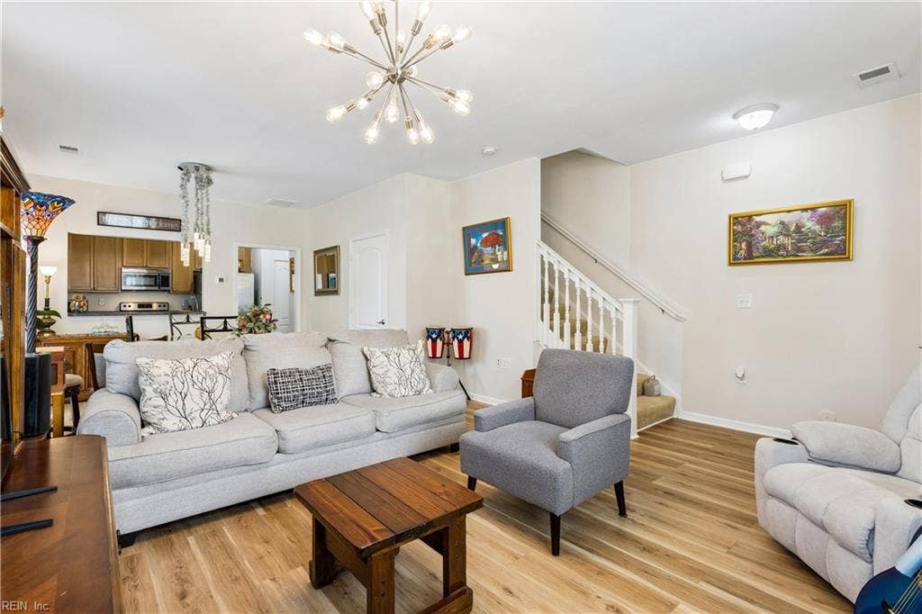 1528 Hambledon Loop, Chesapeake, VA 23320 1528 Hambledon Loop, Chesapeake, VA 23320