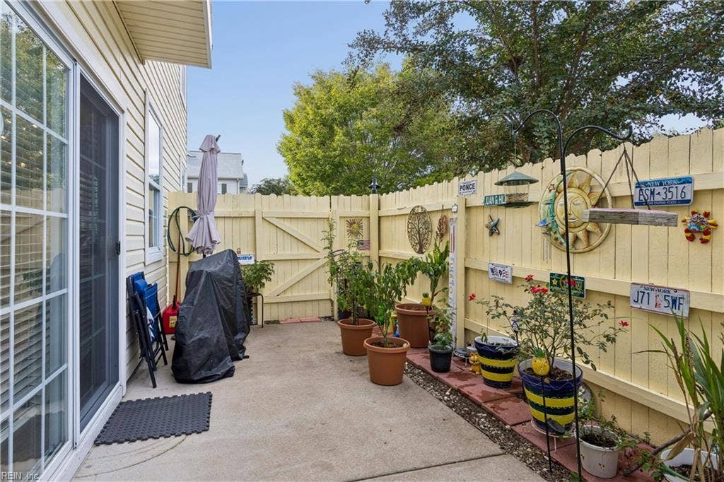 1528 Hambledon Loop, Chesapeake, VA 23320 1528 Hambledon Loop, Chesapeake, VA 23320