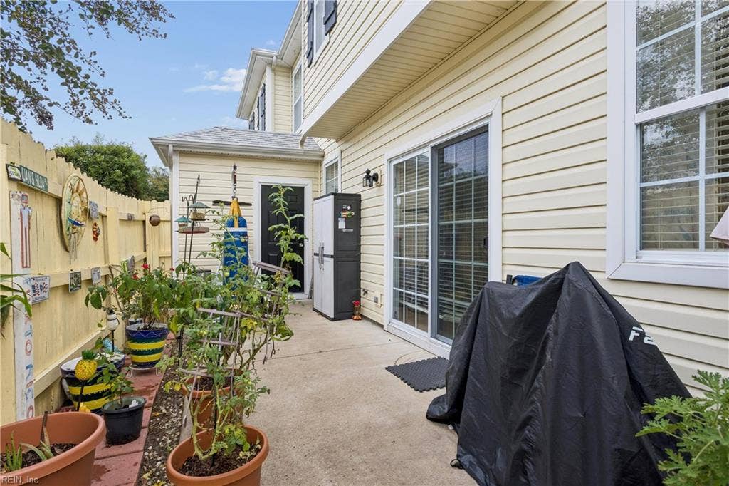 1528 Hambledon Loop, Chesapeake, VA 23320 1528 Hambledon Loop, Chesapeake, VA 23320