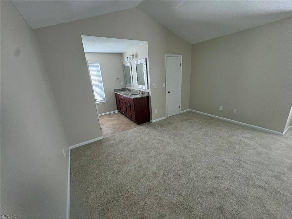 4422 Segovia Court, Virginia Beach, VA 23462