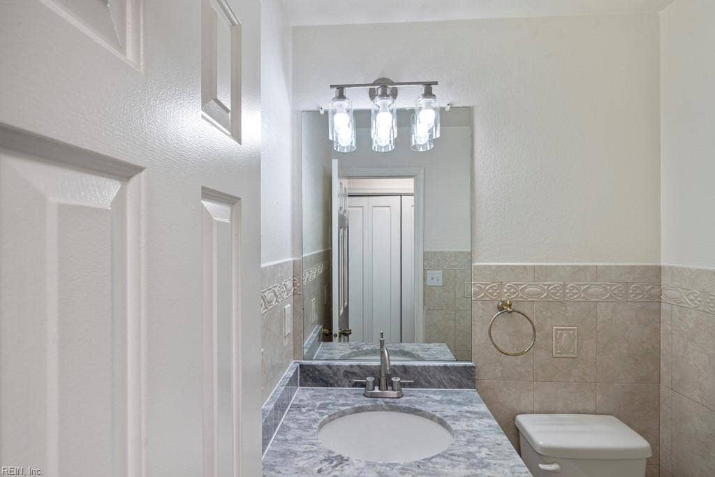 925 Sedley Road, Chimney Hill, Virginia Beach, VA 23462