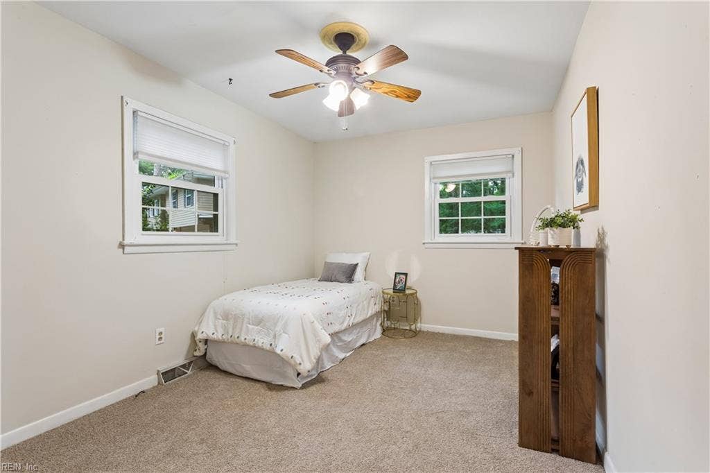 214 Greenland Dr, Smithville Terrace, Yorktown, VA 23693 brand new carpet