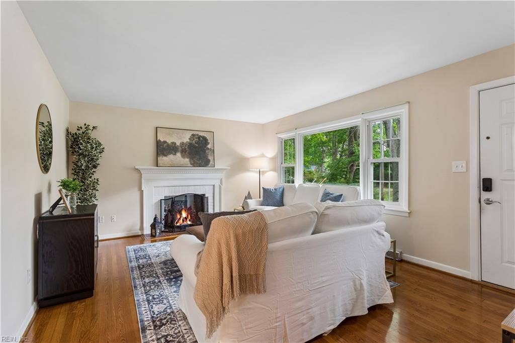 214 Greenland Dr, Smithville Terrace, Yorktown, VA 23693 214 Greenland Dr, Smithville Terrace, Yorktown, VA 23693