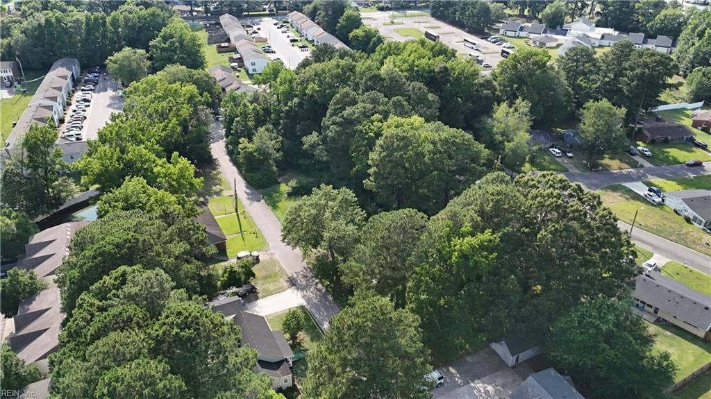2610 Elkhart Street, Chesapeake, VA 23323
