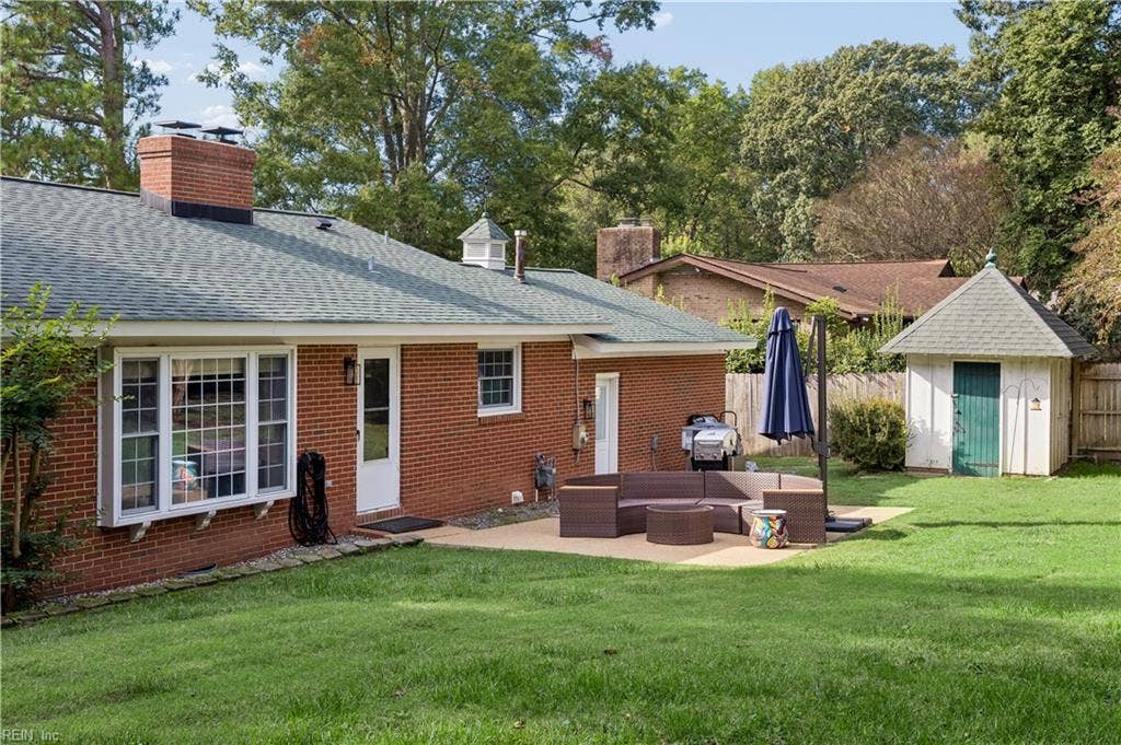 618 Haystack Landing Road, Newport News, VA 23602
