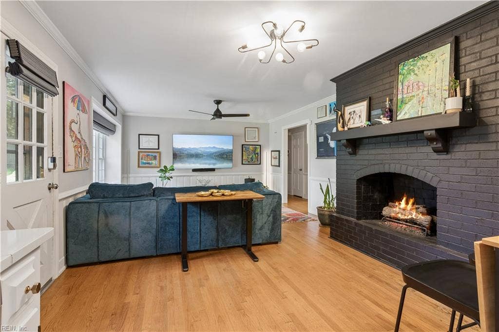 618 Haystack Landing Road, Newport News, VA 23602