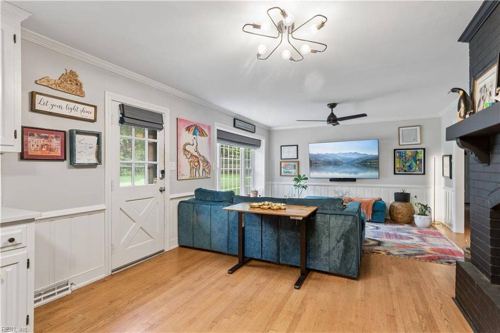 618 Haystack Landing Road, Newport News, VA 23602