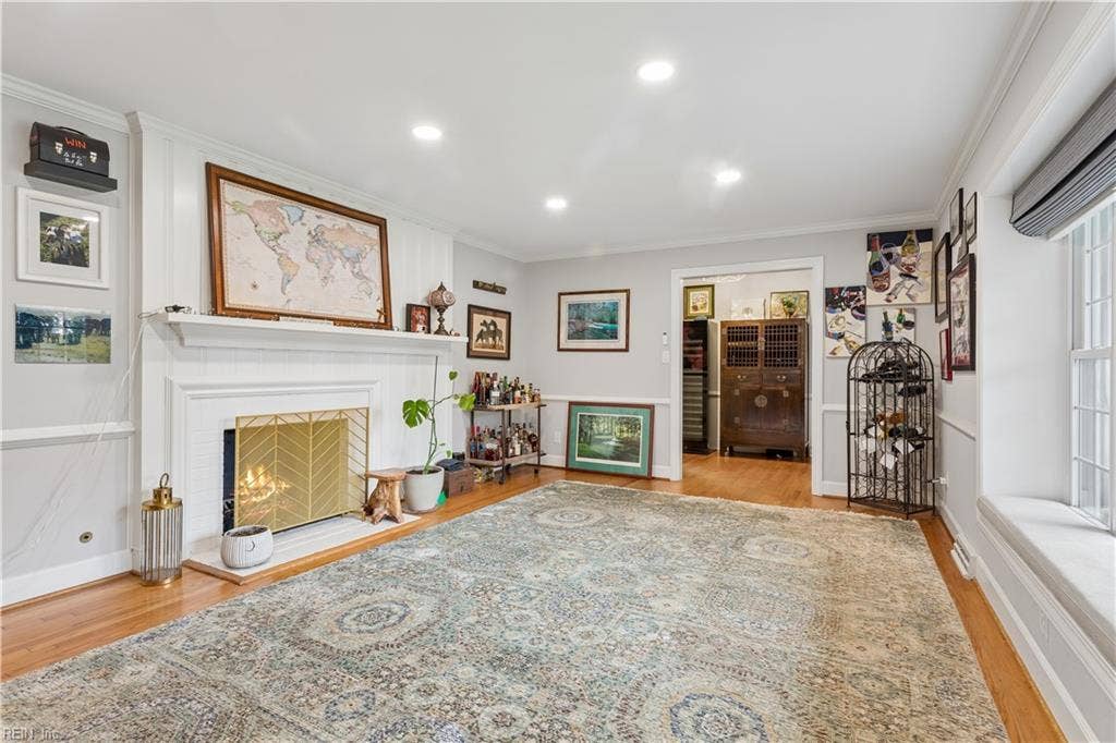 618 Haystack Landing Road, Newport News, VA 23602