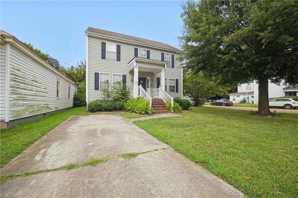 2104 Chestnut Street, Portsmouth, VA 23704