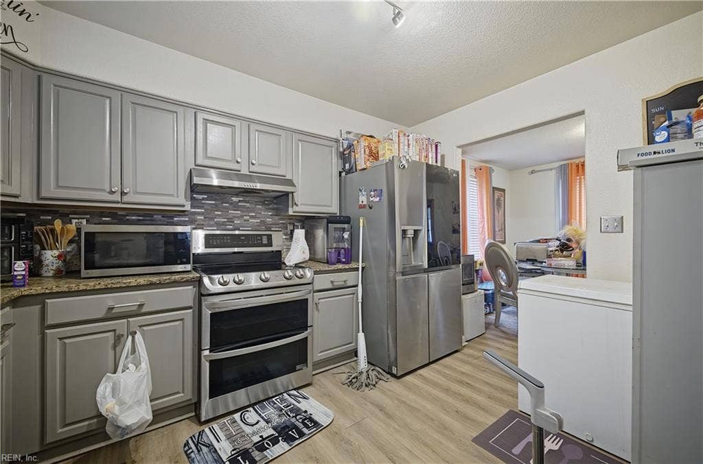2104 Chestnut Street, Portsmouth, VA 23704