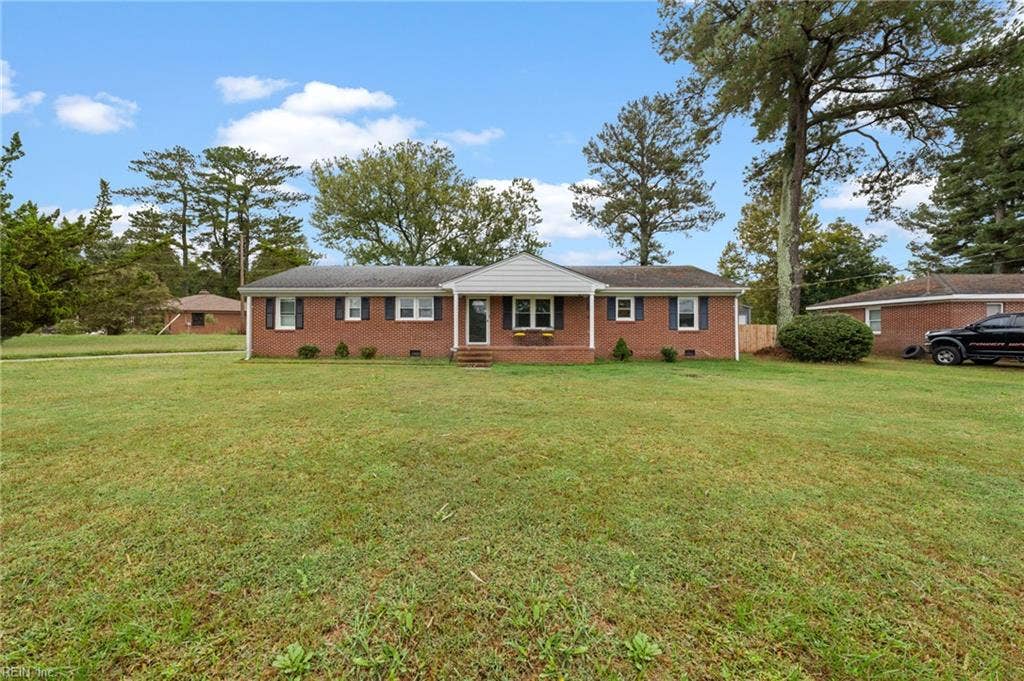 2608 Whaleyville Boulevard, Suffolk, VA 23434