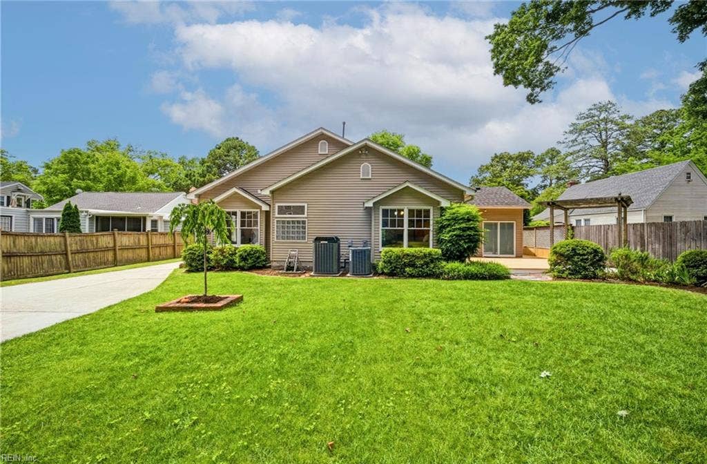 214 Sir Oliver Road, Norfolk, VA 23505