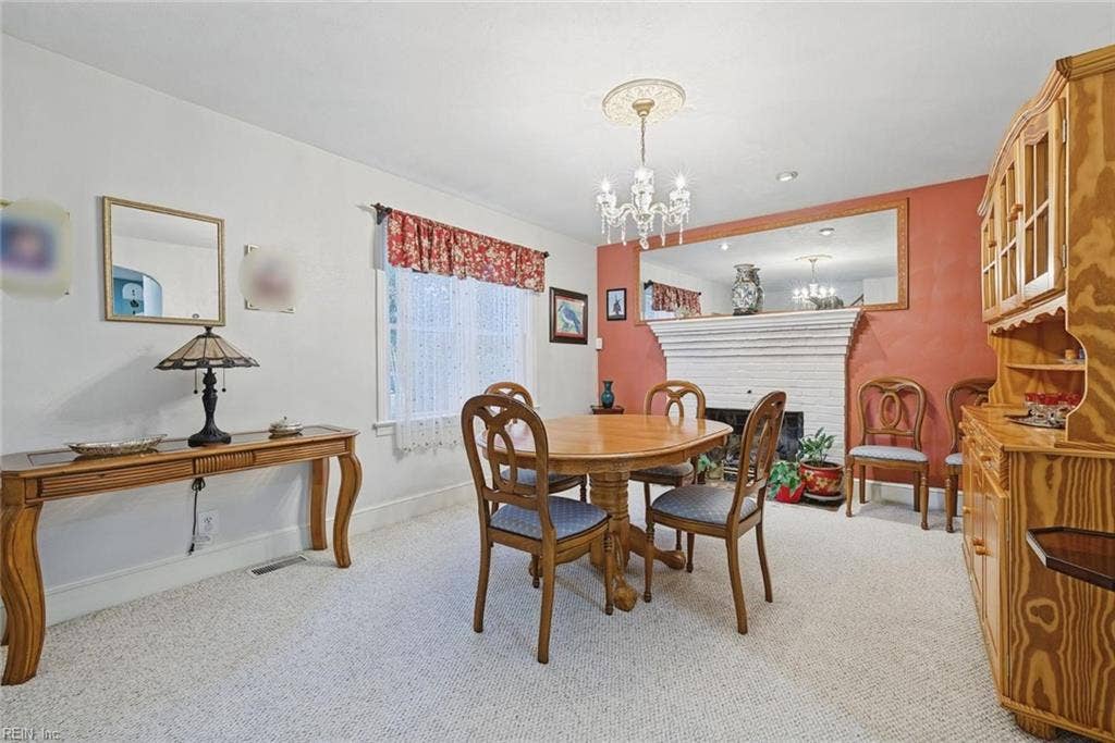 214 Sir Oliver Road, Norfolk, VA 23505