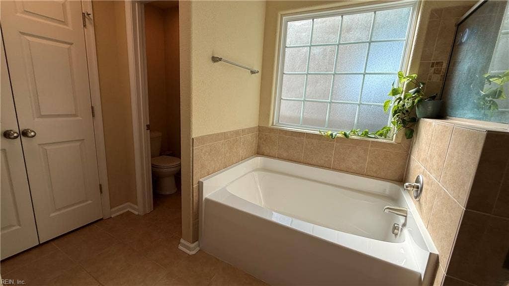 136 Filbert Street, Norfolk, VA 23505 136 Filbert Street, Norfolk, VA 23505