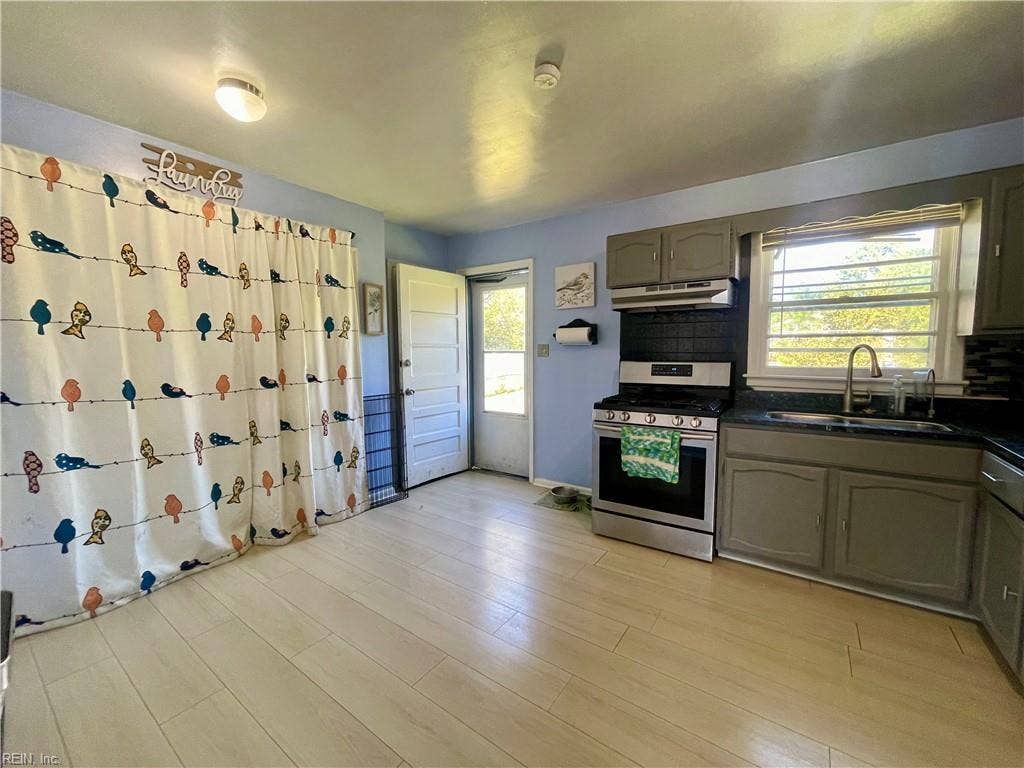904 Robinson Road, Portsmouth, VA 23701 904 Robinson Road, Portsmouth, VA 23701