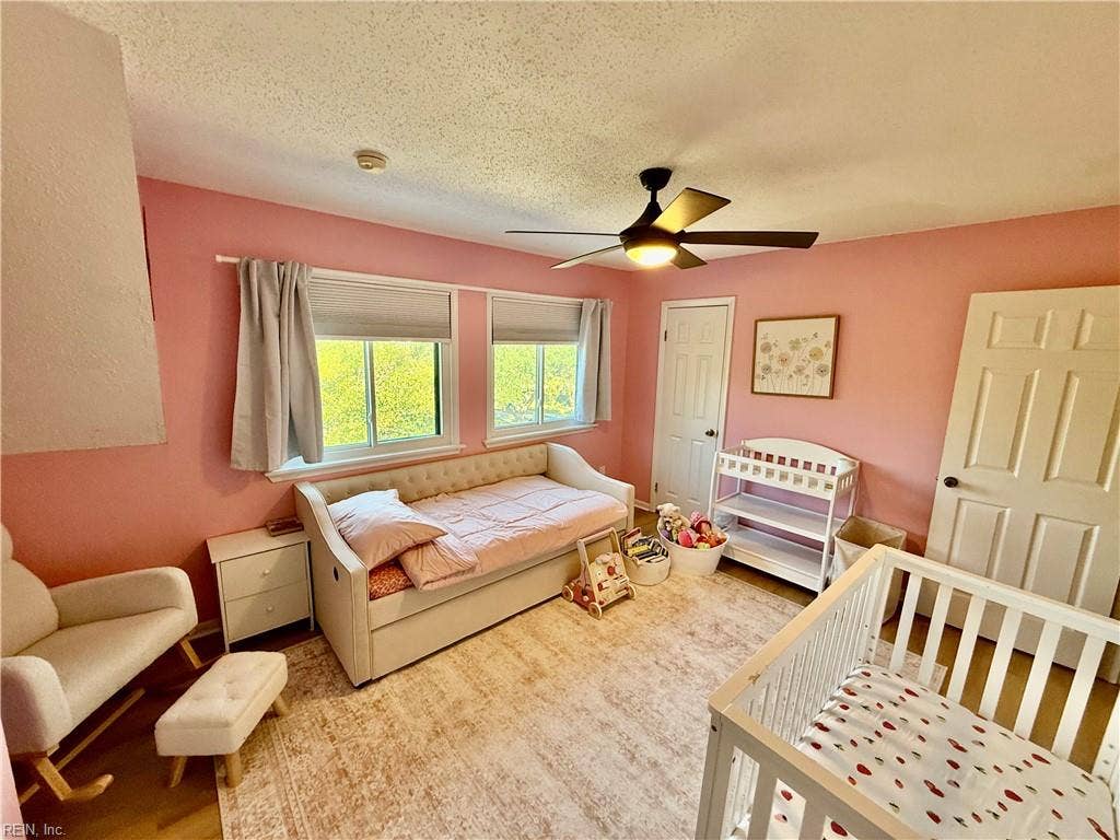 2306 Kingbird Lane, Virginia Beach, VA 23455