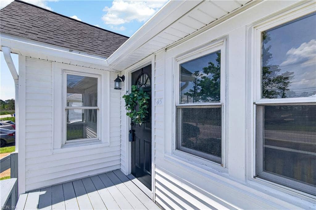 45 Messick Road, Poquoson, VA 23662 45 Messick Road, Poquoson, VA 23662