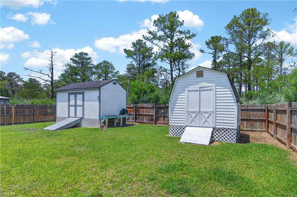 45 Messick Road, Poquoson, VA 23662 45 Messick Road, Poquoson, VA 23662