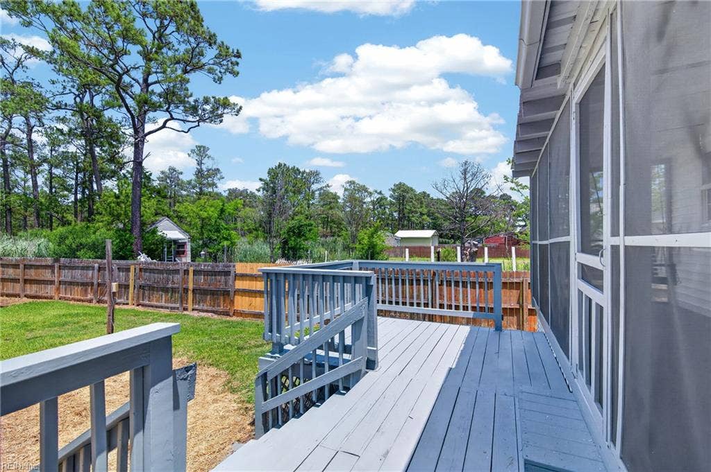 45 Messick Road, Poquoson, VA 23662 45 Messick Road, Poquoson, VA 23662
