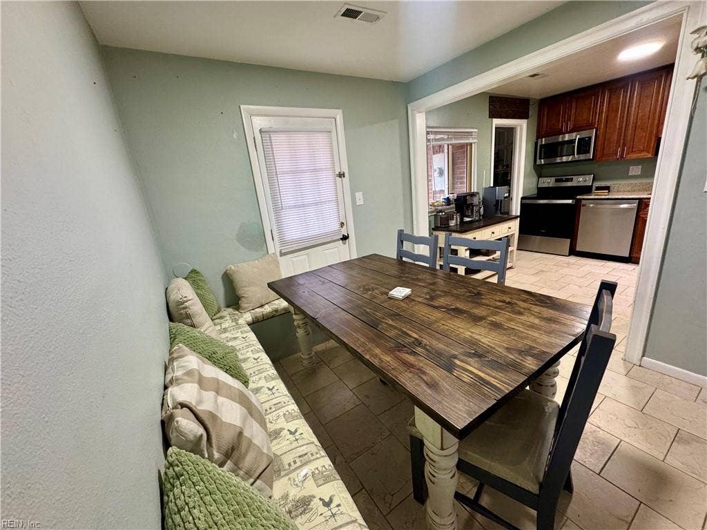 1920 Norview Avenue, Norfolk, VA 23518 1920 Norview Avenue, Norfolk, VA 23518