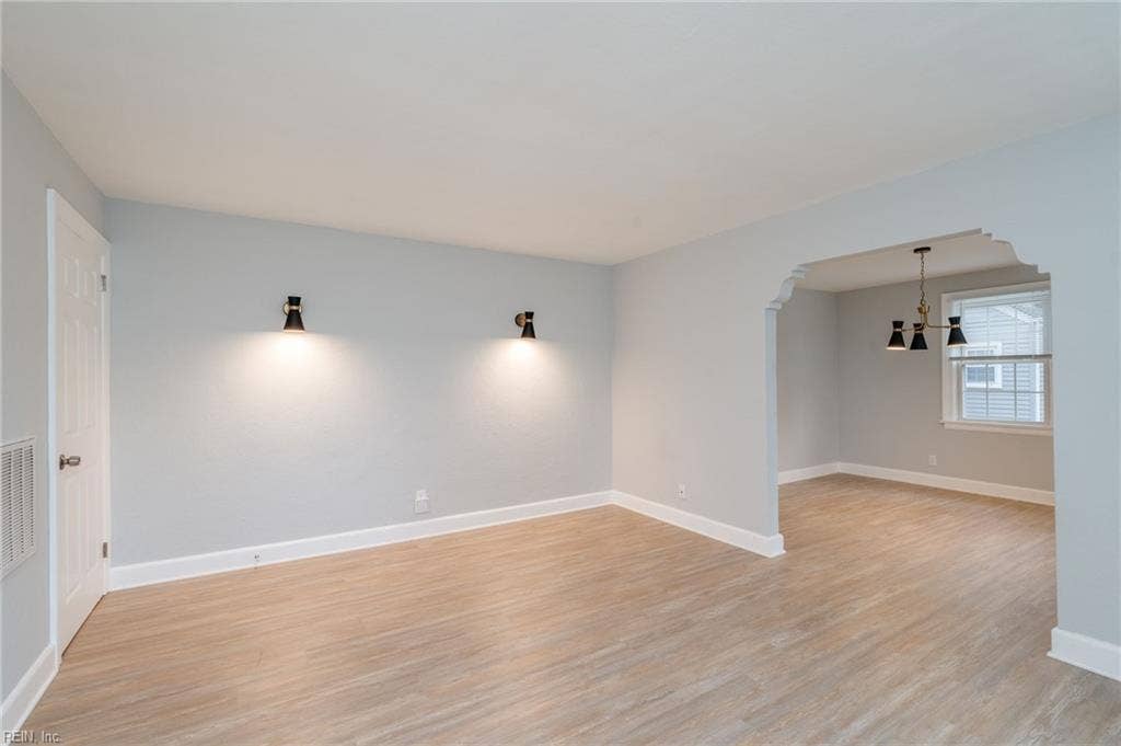 3549 Norland Court, Estabrook, Norfolk, VA 23513