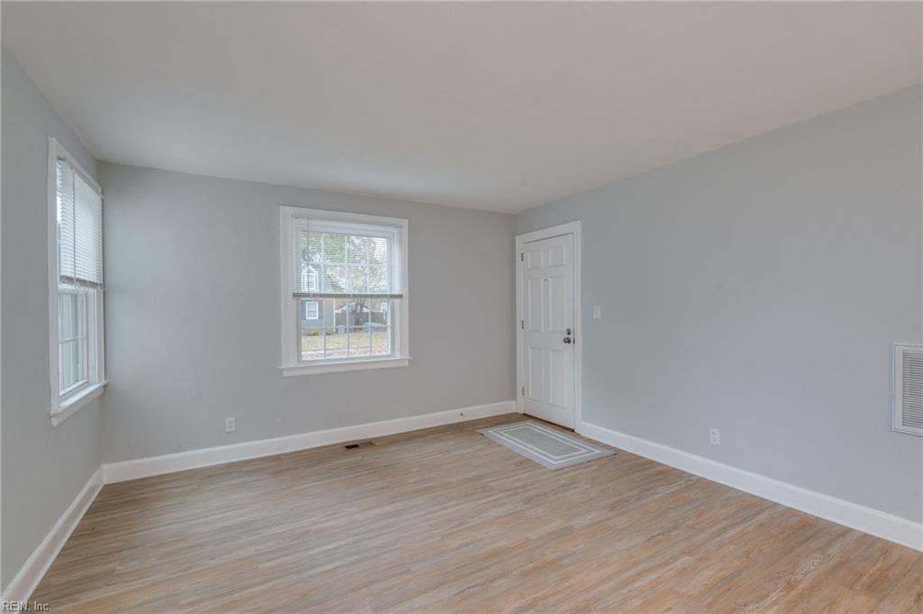 3549 Norland Court, Estabrook, Norfolk, VA 23513