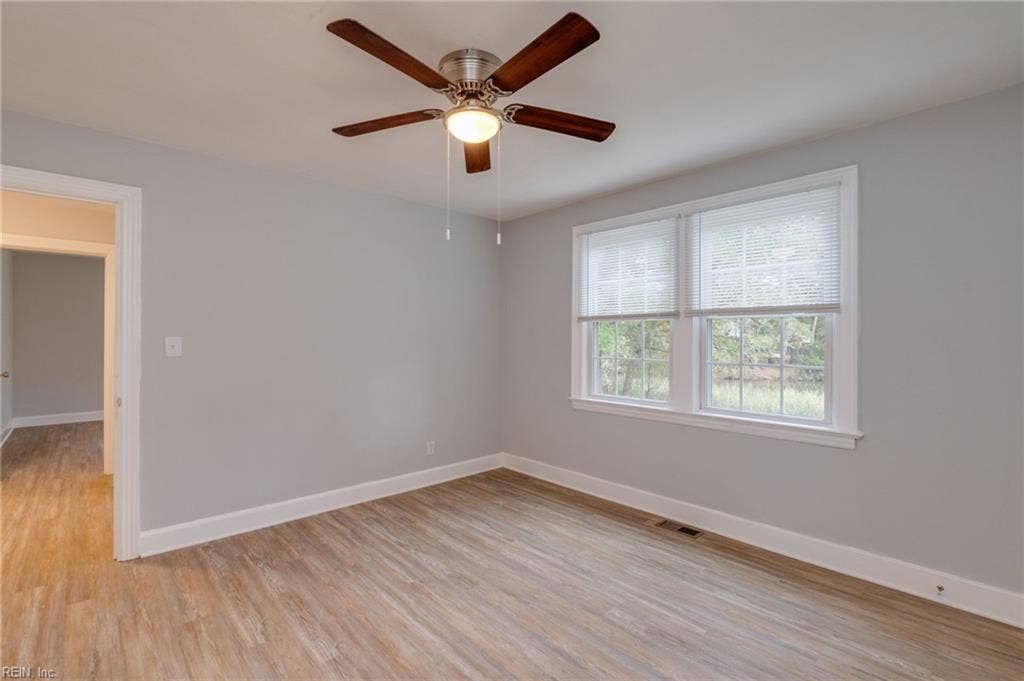3549 Norland Court, Estabrook, Norfolk, VA 23513
