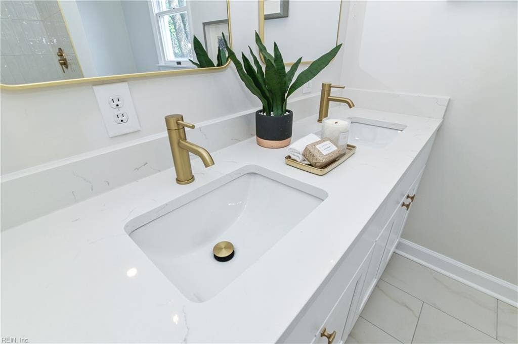1109 Buckingham Avenue, Larchmont, Norfolk, VA 23508