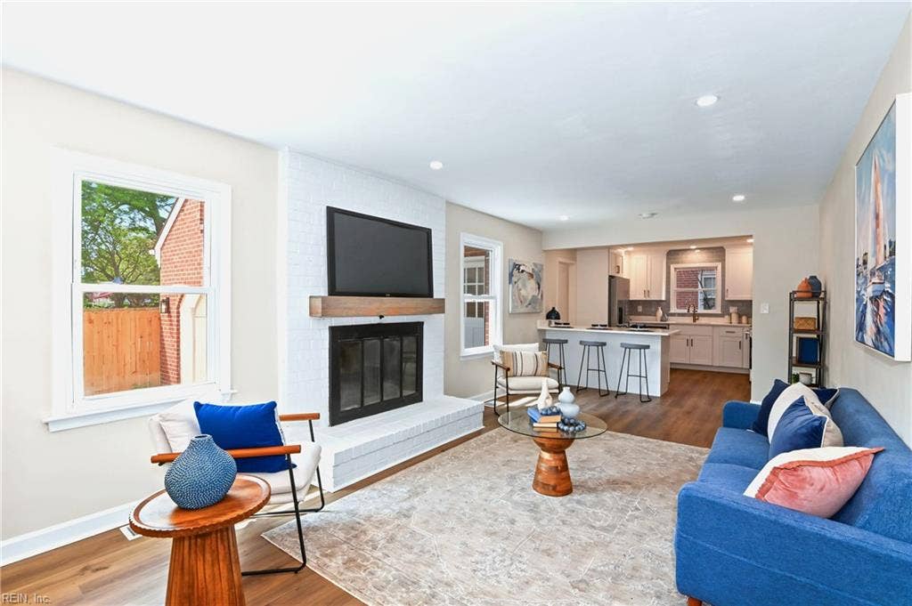 New open  family room.