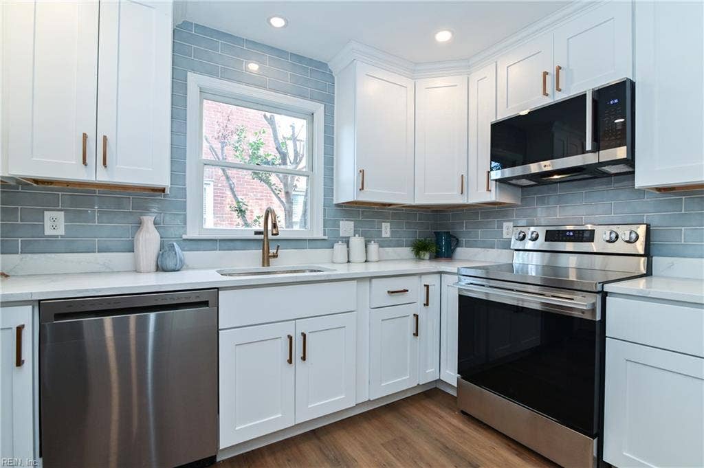 1109 Buckingham Avenue, Larchmont, Norfolk, VA 23508