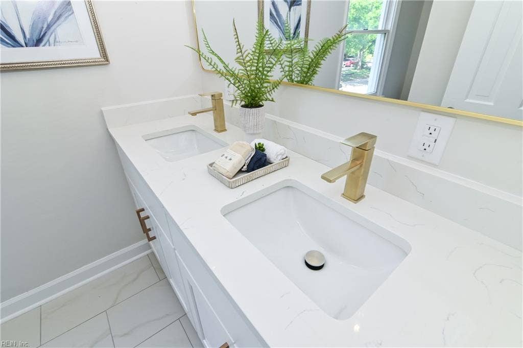 1109 Buckingham Avenue, Larchmont, Norfolk, VA 23508