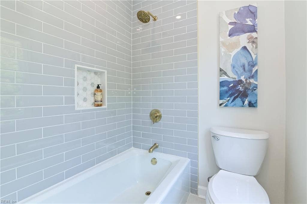 1109 Buckingham Avenue, Larchmont, Norfolk, VA 23508