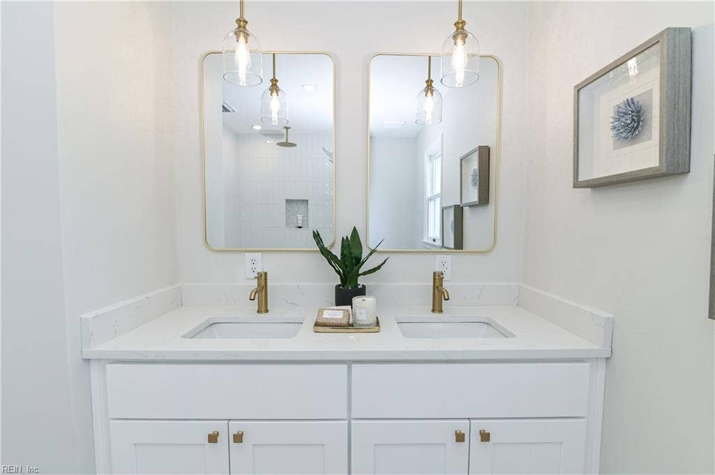 New primary marble bath.