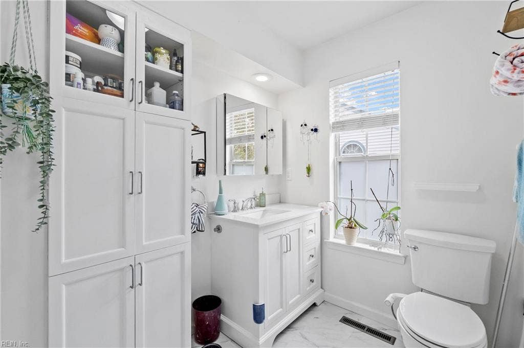 4620 Shallowford Circle, Virginia Beach, VA 23462 4620 Shallowford Circle, Virginia Beach, VA 23462