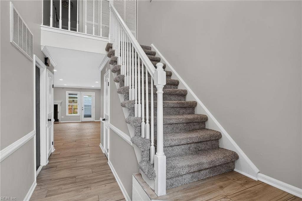 2469 Reagan Avenue, Virginia Beach, VA 23454