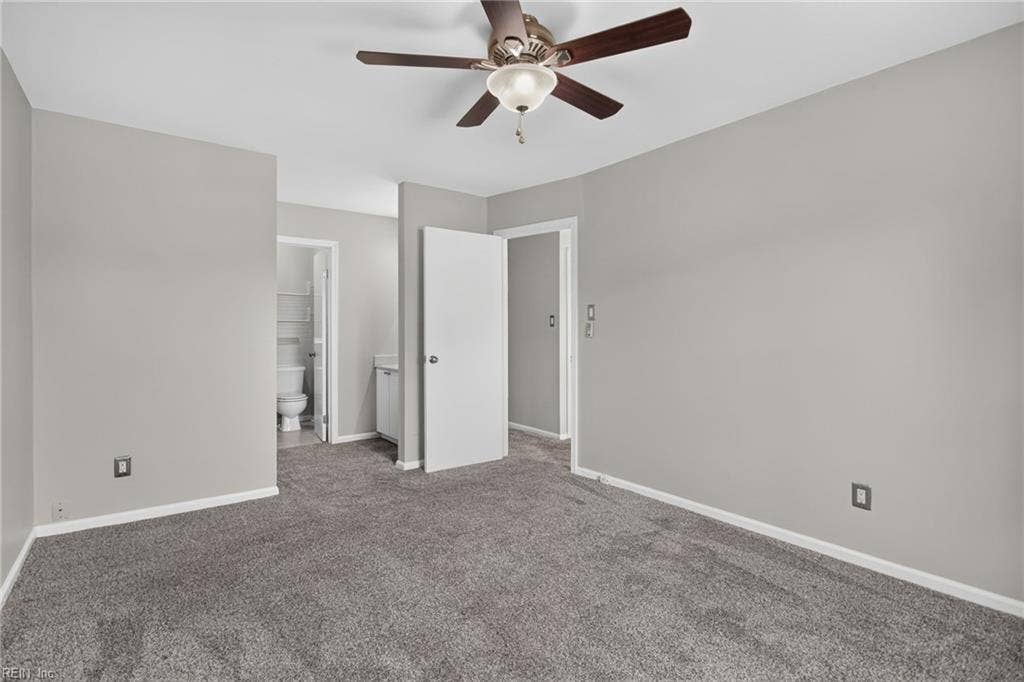 2469 Reagan Avenue, Virginia Beach, VA 23454