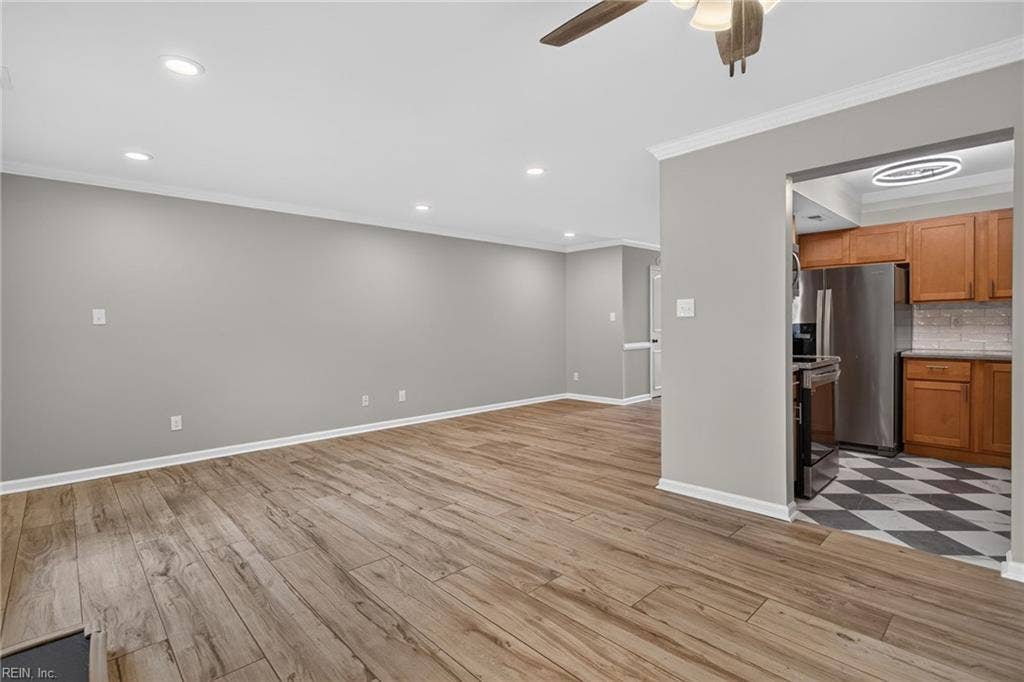 2469 Reagan Avenue, Virginia Beach, VA 23454