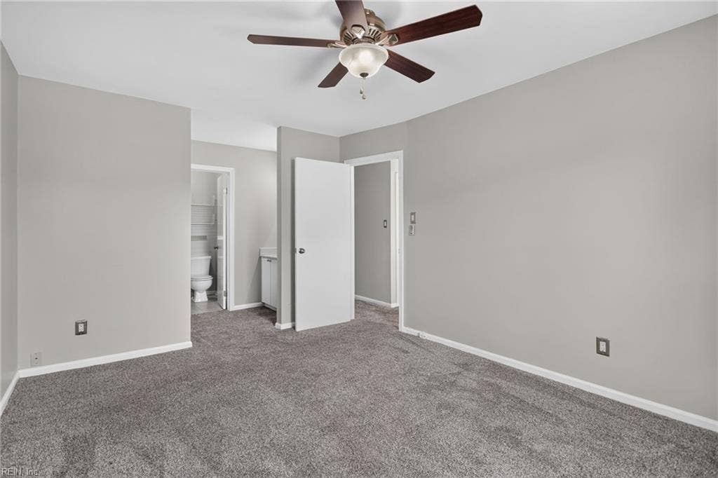 2469 Reagan Avenue, Virginia Beach, VA 23454