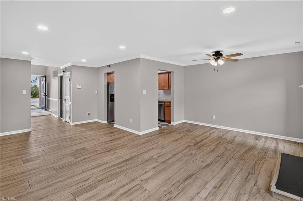 2469 Reagan Avenue, Virginia Beach, VA 23454