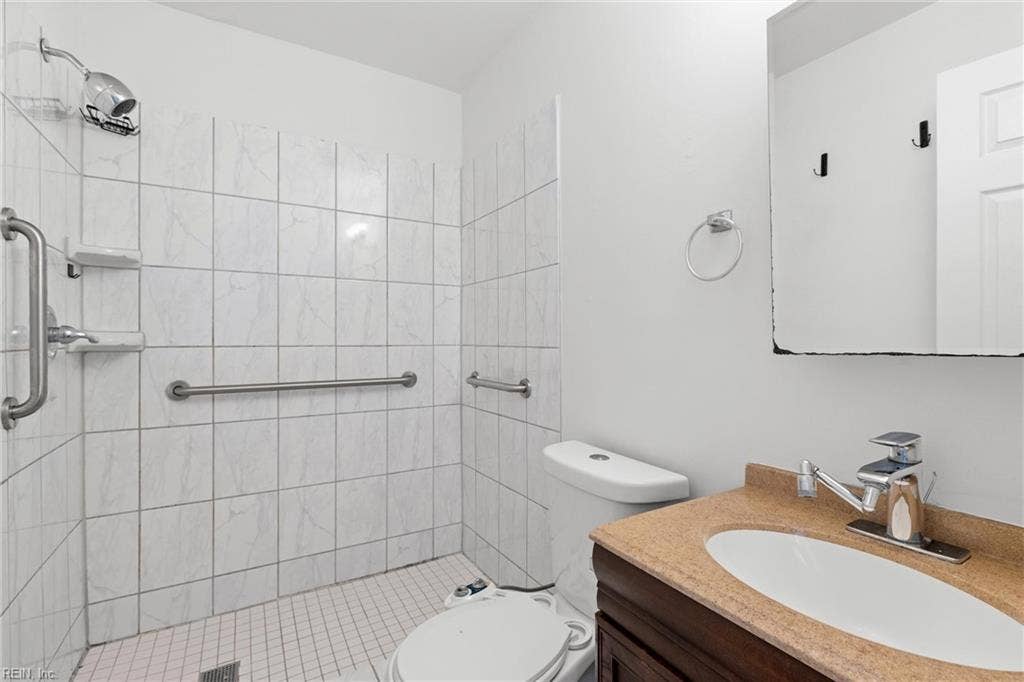 5404 Stagecoach Trail, Charlestown Lakes, Virginia Beach, VA 23464 5404 Stagecoach Trail, Charlestown Lakes, Virginia Beach, VA 23464