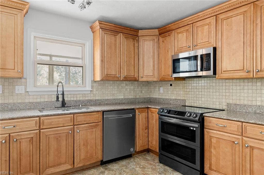 5404 Stagecoach Trail, Charlestown Lakes, Virginia Beach, VA 23464 5404 Stagecoach Trail, Charlestown Lakes, Virginia Beach, VA 23464