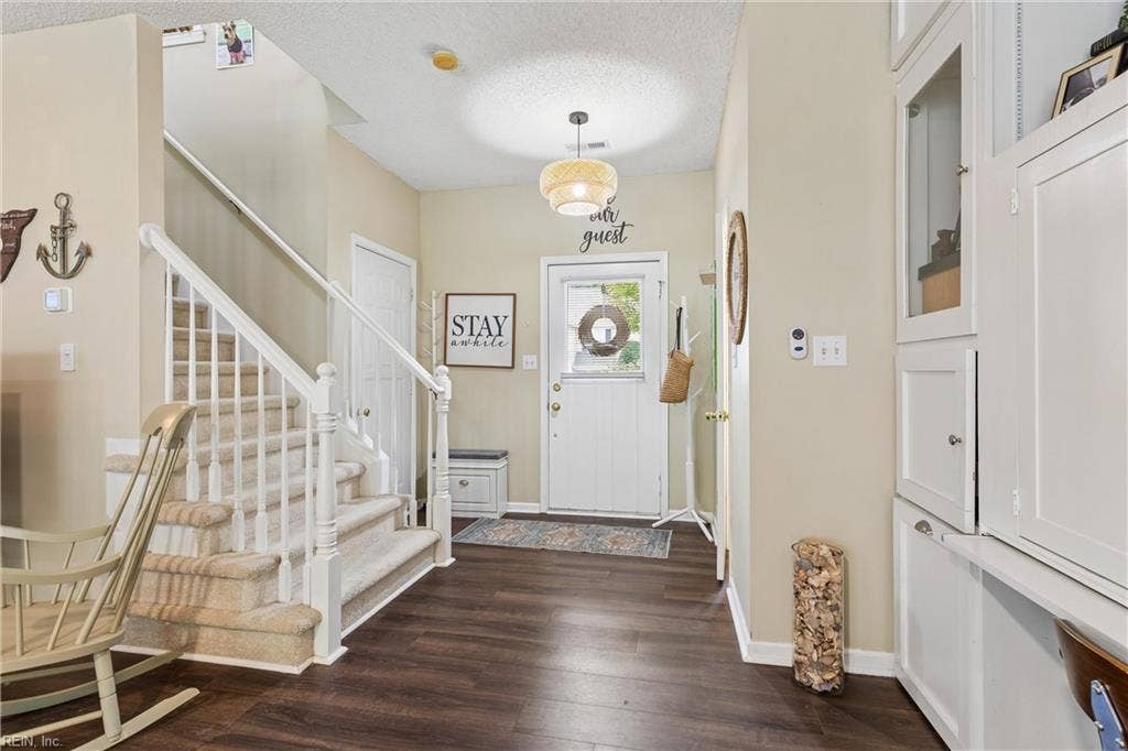 3908 Cromwell Lane, Cromwell Ridge, Williamsburg, VA 23188 3908 Cromwell Lane, Cromwell Ridge, Williamsburg, VA 23188