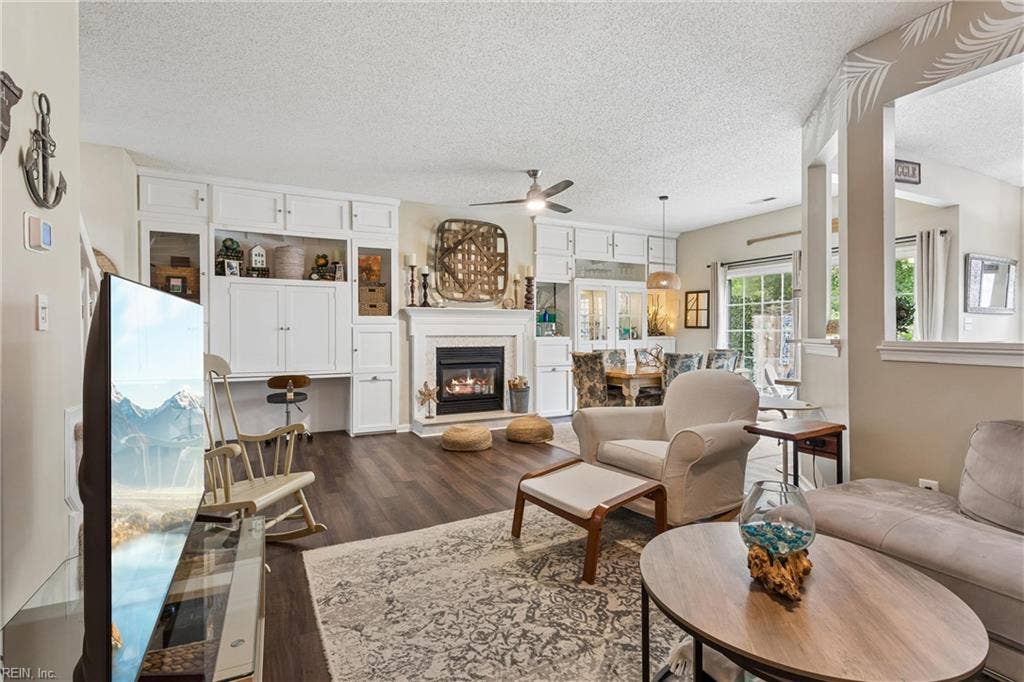 3908 Cromwell Lane, Cromwell Ridge, Williamsburg, VA 23188 3908 Cromwell Lane, Cromwell Ridge, Williamsburg, VA 23188