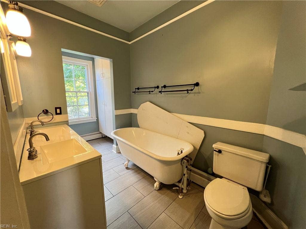 413 Washington Street, Portsmouth, VA 23704 413 Washington Street, Portsmouth, VA 23704