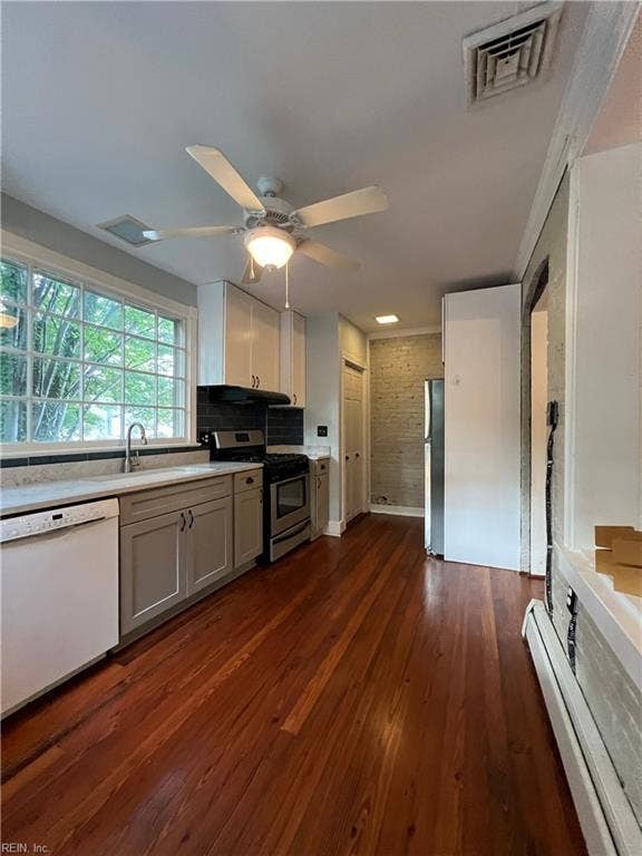 413 Washington Street, Portsmouth, VA 23704 413 Washington Street, Portsmouth, VA 23704