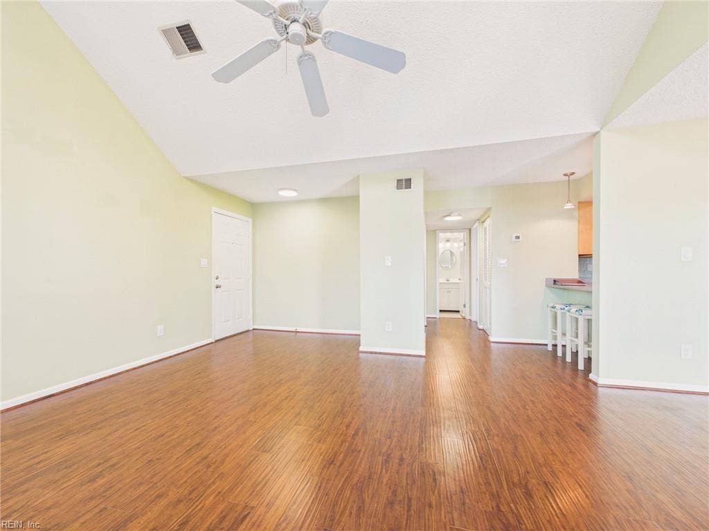 512 24th Street, #301, Virginia Beach, VA 23451